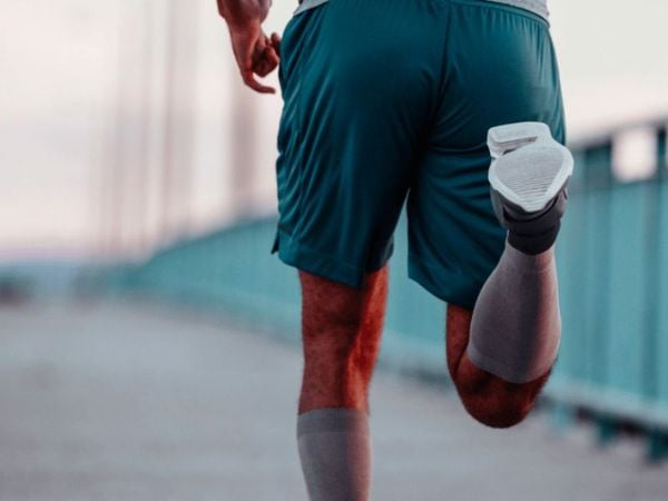 Tiêu chí chọn quần short nam chạy bộ cho người mới nhập môn chuẩn nhất