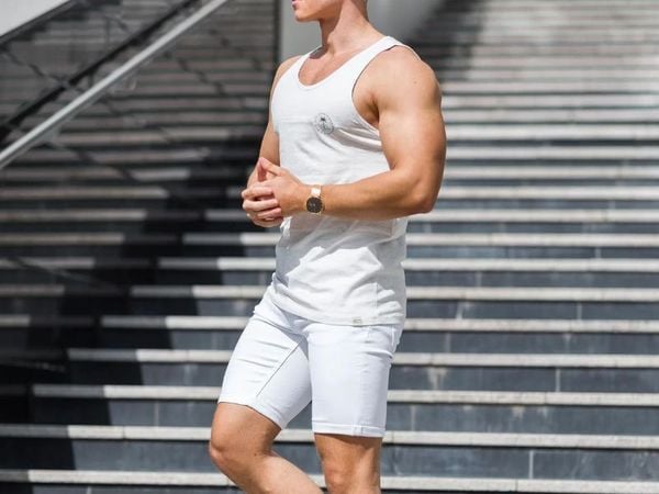 5 tips chọn quần short nam cho người gầy sao cho cân đối nhất