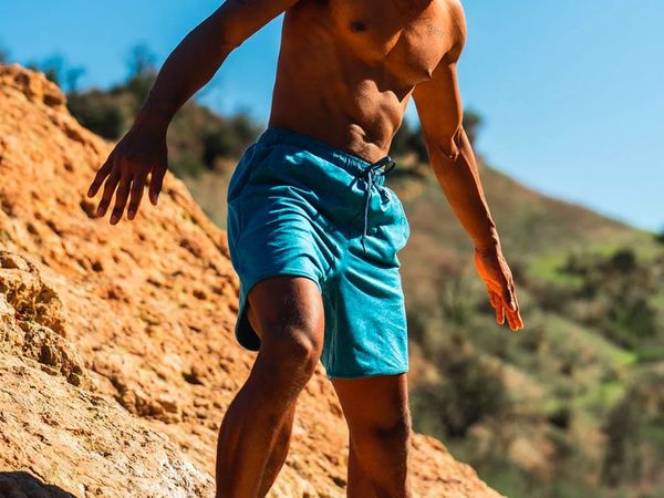 Cách chọn quần short tập gym nam giúp chàng thoải mái luyện tập