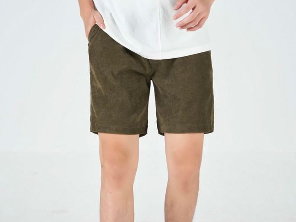 Tổng hợp 10 mẫu quần short nam thể thao đáng để sở hữu nhất hiện nay