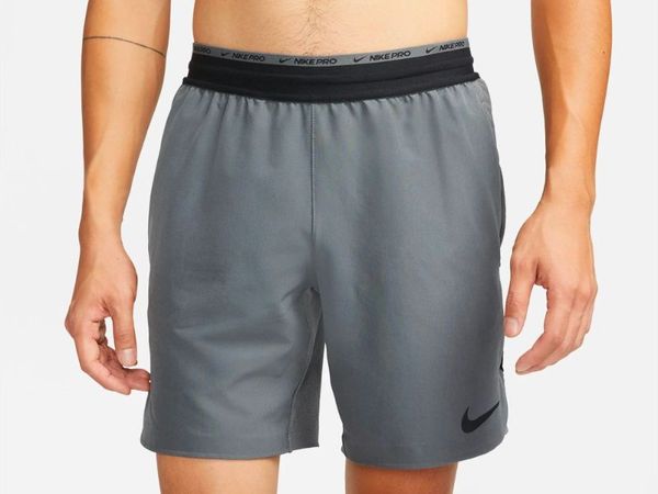 Tổng hợp 10 mẫu quần short nam thể thao đáng để sở hữu nhất hiện nay