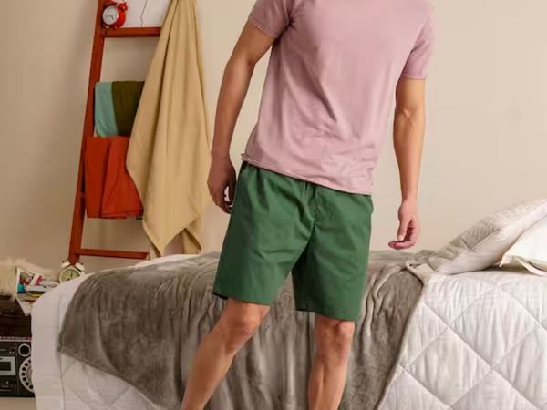 Chọn quần short nam phù hợp cho chàng diện mạo tự tin